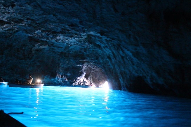 Blue Grotto in Capri tour