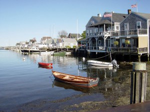 Houses on the water in Nantucket Sound