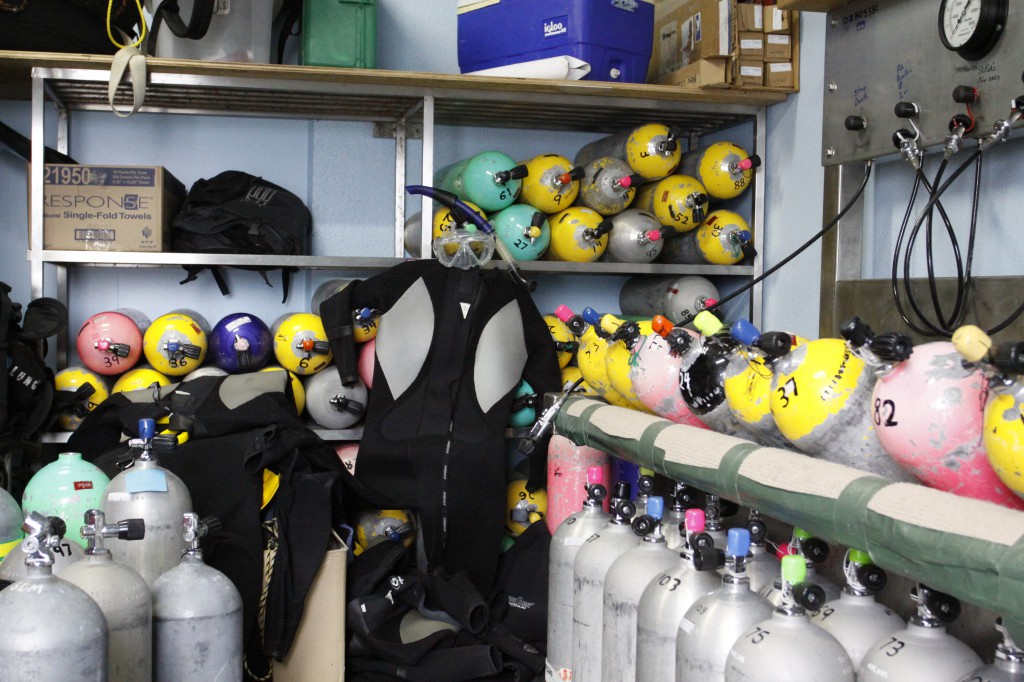 SCUBA DIVING EQUIPMENT