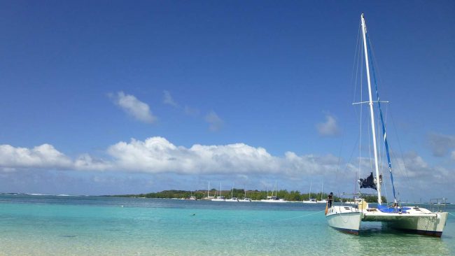 bareboat catamaran charter bahamas