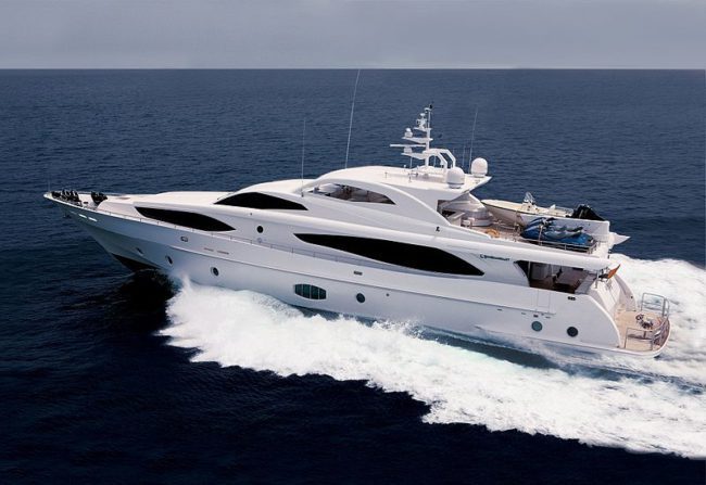 MOTOR YACHT