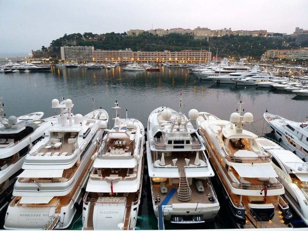 Luxury Yacht Charter In The French Riviera – How Does It Work