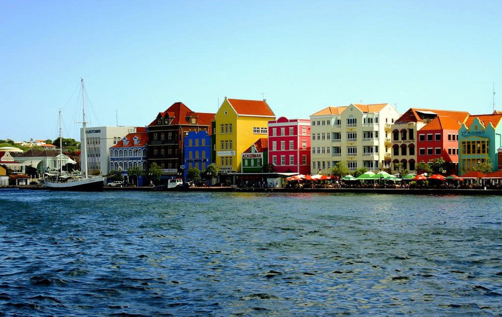 curacao-407320_1280