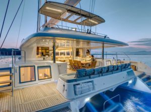 Lagoon 620 exterior