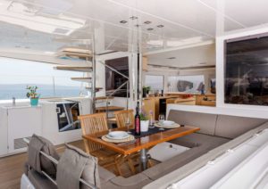 Lagoon 560 Exterior