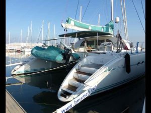 Lagoon 570