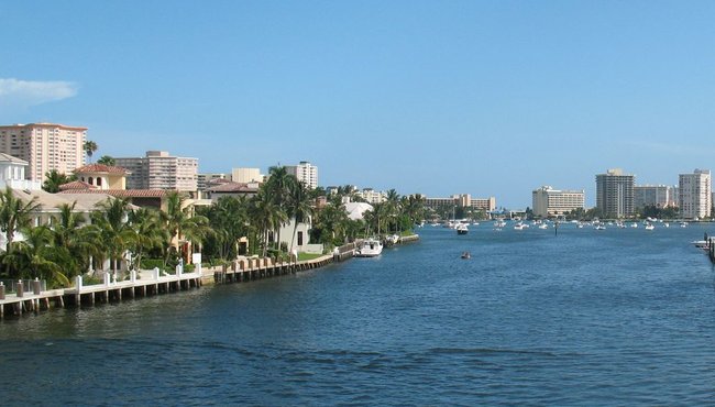 Coral Reef Yacht Club in MIami