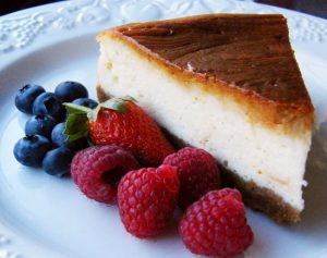 Cheesecake on a plate