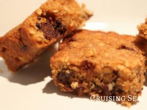 Snicker blondies on a plate