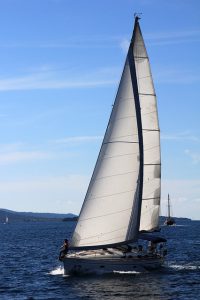 Sailing yacht