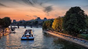 River seine cruise from parc de la villette