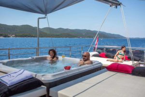 Rara Avis Jacuzzi