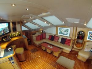 Lolalita Catamaran Saloon