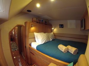 Lolalita Catamaran Bedroom