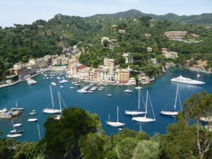 Private yacht charter in Italy