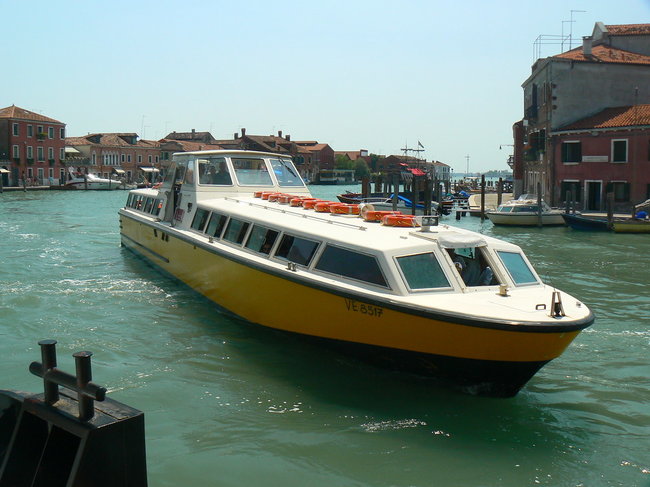 Alilguna water transportation in Venice