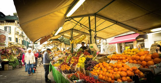 Venice food market