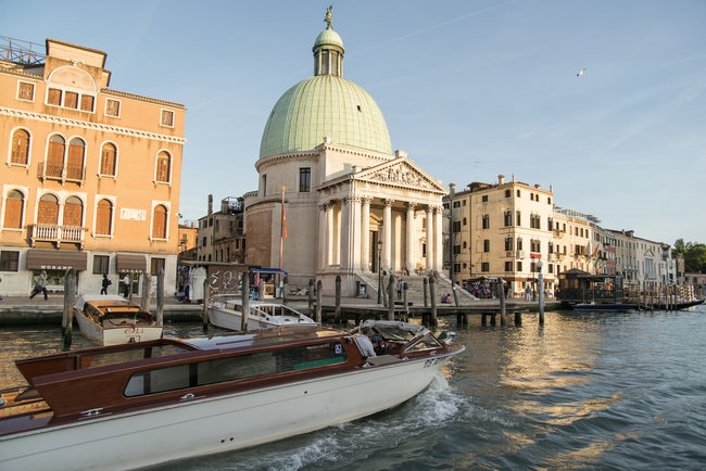 Public transportation in Venice