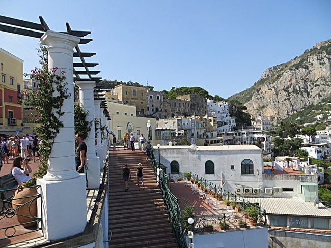 Get around Capri by foot