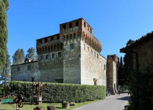 Full-Day Tuscany Castles Tour With Wine Tasting from Florence