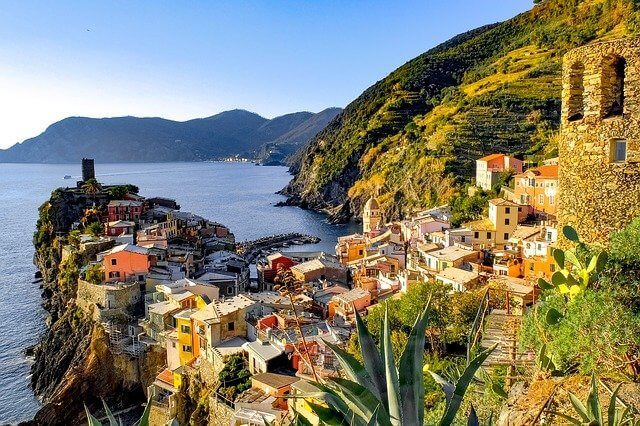 Cinque Terre Day Trip from Florence With Optional Hiking