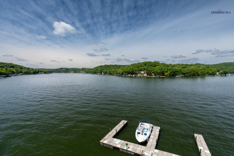 Lake of the Ozarks For Boating