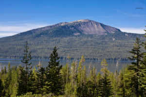 Diamond Lake Oregon